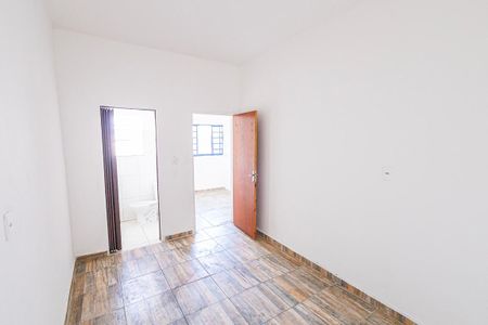Casa para alugar com 200m², 3 quartos e 6 vagas Casa para alugar com 200m², 3 quartos e 6 vagasQuarto 3/ suite