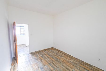 Casa para alugar com 200m², 3 quartos e 6 vagas Casa para alugar com 200m², 3 quartos e 6 vagasQuarto 2