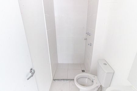 Banheiro de apartamento à venda com 1 quarto, 28m² em Brás, São Paulo