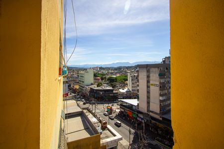 Vista da sala de apartamento para alugar com 2 quartos, 68m² em Centro, São Gonçalo
