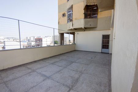 Apartamento para alugar com 68m², 2 quartos e sem vagaÁrea comum