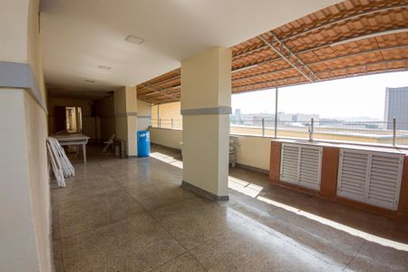 Apartamento para alugar com 68m², 2 quartos e sem vagaÁrea comum - Churrasqueira