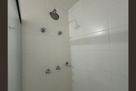 Apartamento para alugar com 60m², 2 quartos e 1 vaga Apartamento para alugar com 60m², 2 quartos e 1 vagaBanheiro
