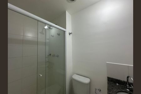 Apartamento para alugar com 60m², 2 quartos e 1 vaga Apartamento para alugar com 60m², 2 quartos e 1 vagaBanheiro da Suíte