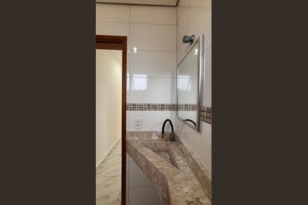 Apartamento para alugar com 100m², 2 quartos e 1 vaga Apartamento para alugar com 100m², 2 quartos e 1 vagaBanheiro