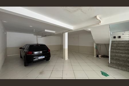 Apartamento para alugar com 100m², 2 quartos e 1 vaga Apartamento para alugar com 100m², 2 quartos e 1 vagaGaragem
