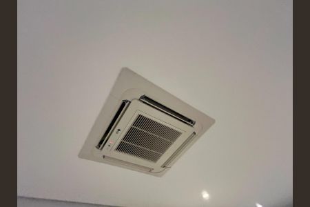 Apartamento à venda com 240m², 4 quartos e 4 vagas Apartamento à venda com 240m², 4 quartos e 4 vagasCozinha