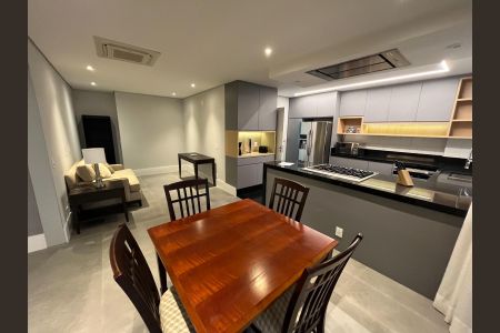 Apartamento à venda com 240m², 4 quartos e 4 vagas Apartamento à venda com 240m², 4 quartos e 4 vagasSala