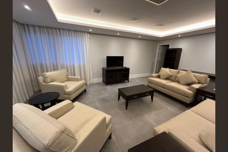 Apartamento à venda com 240m², 4 quartos e 4 vagas Apartamento à venda com 240m², 4 quartos e 4 vagasSala