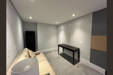 Apartamento à venda com 240m², 4 quartos e 4 vagas Apartamento à venda com 240m², 4 quartos e 4 vagasSala