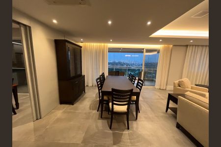 Apartamento à venda com 240m², 4 quartos e 4 vagas Apartamento à venda com 240m², 4 quartos e 4 vagasSala