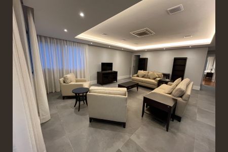 Apartamento à venda com 240m², 4 quartos e 4 vagas Apartamento à venda com 240m², 4 quartos e 4 vagasSala