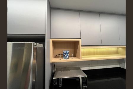 Apartamento à venda com 240m², 4 quartos e 4 vagas Apartamento à venda com 240m², 4 quartos e 4 vagasCozinha