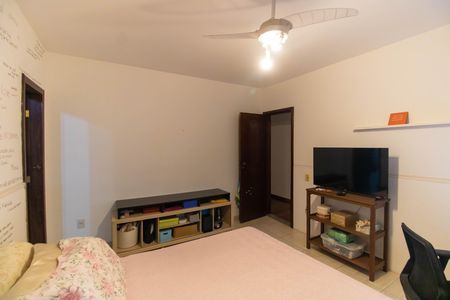 Casa de condomínio à venda com 362m², 5 quartos e 2 vagas