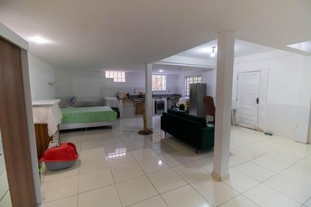 Casa de condomínio à venda com 362m², 5 quartos e 2 vagas