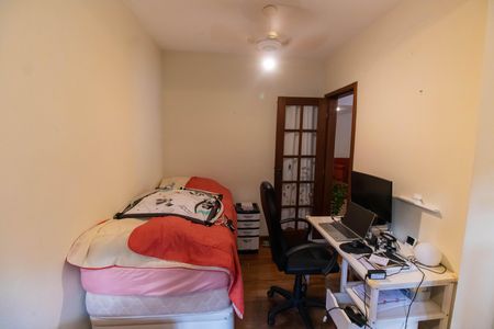 Casa de condomínio à venda com 362m², 5 quartos e 2 vagas