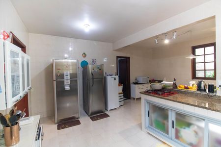Casa de condomínio à venda com 362m², 5 quartos e 2 vagas