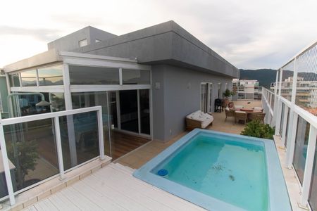 Apartamento para alugar com 202m², 3 quartos e 3 vagasCobertura