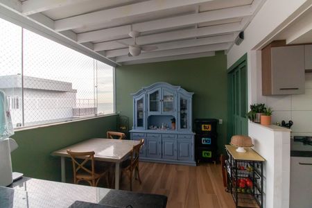 Apartamento para alugar com 202m², 3 quartos e 3 vagasCobertura