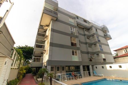 Apartamento para alugar com 202m², 3 quartos e 3 vagasFachada