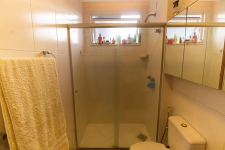 Apartamento para alugar com 202m², 3 quartos e 3 vagasBanheiro da Suíte 1