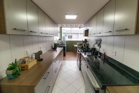 Apartamento para alugar com 202m², 3 quartos e 3 vagasCozinha