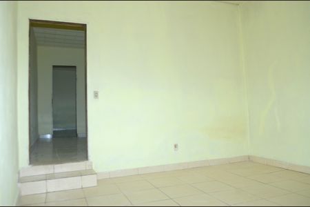 Casa à venda com 63m², 1 quarto e sem vagaQuarto