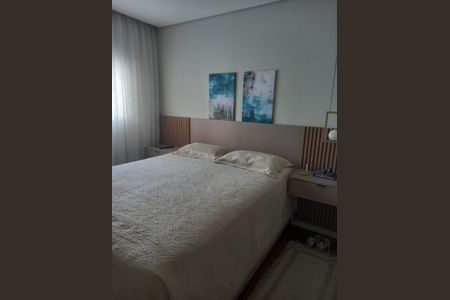 Quarto  de apartamento à venda com 2 quartos, 105m² em Indianópolis, São Paulo