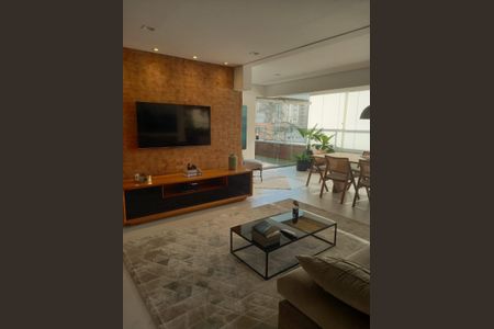Sala  de apartamento à venda com 2 quartos, 105m² em Indianópolis, São Paulo