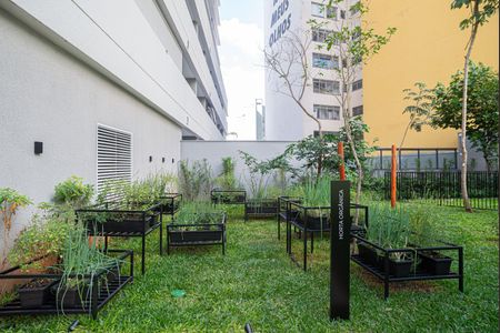 Studio à venda com 27m², 1 quarto e sem vaga Studio à venda com 27m², 1 quarto e sem vagaÁrea comum