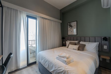 Studio à venda com 27m², 1 quarto e sem vaga Studio à venda com 27m², 1 quarto e sem vagaStudio