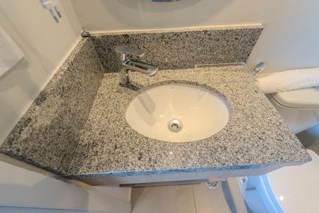Studio à venda com 27m², 1 quarto e sem vaga Studio à venda com 27m², 1 quarto e sem vagaBanheiro