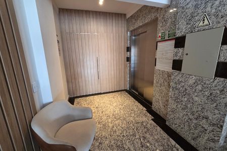 Apartamento para alugar com 77m², 2 quartos e 1 vaga Apartamento para alugar com 77m², 2 quartos e 1 vagaÁrea comum