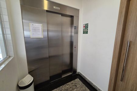Apartamento para alugar com 77m², 2 quartos e 1 vaga Apartamento para alugar com 77m², 2 quartos e 1 vagaÁrea comum