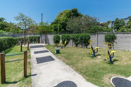 Apartamento para alugar com 45m², 2 quartos e 1 vaga Apartamento para alugar com 45m², 2 quartos e 1 vagaÁrea comum - Academia