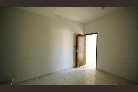 Quarto Suíte de casa para alugar com 2 quartos, 90m² em Vila Lucinda, Santo André