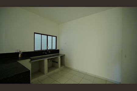 Casa para alugar com 90m², 2 quartos e 1 vagaCozinha
