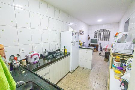 Casa à venda com 432m², 5 quartos e 4 vagasCozinha- Casa 02