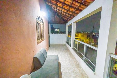 Casa à venda com 432m², 5 quartos e 4 vagasVaranda - Casa 01