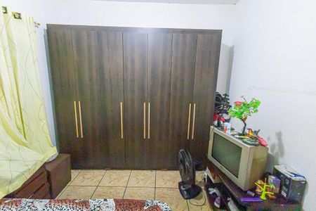 Casa à venda com 432m², 5 quartos e 4 vagasQuarto 01 - Casa 02