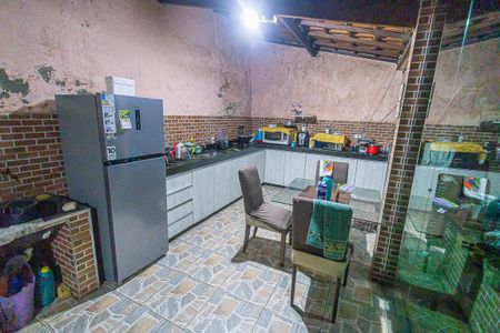 Casa à venda com 432m², 5 quartos e 4 vagasCozinha- Casa 01