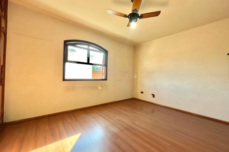 Suite de casa à venda com 3 quartos, 350m² em Jabaquara, São Paulo
