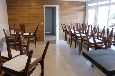 Apartamento à venda com 63m², 2 quartos e 2 vagasÁrea comum - Salão de festas