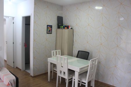 Apartamento à venda com 63m², 2 quartos e 2 vagasSala
