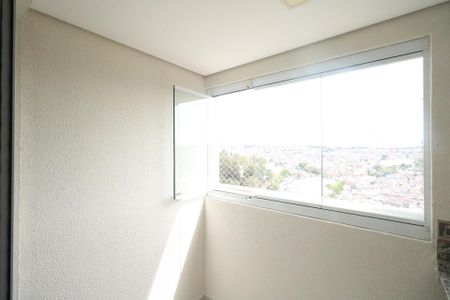 Apartamento para alugar com 59m², 2 quartos e 1 vaga Apartamento para alugar com 59m², 2 quartos e 1 vagaVaranda