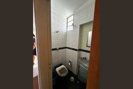 Apartamento à venda com 130m², 3 quartos e sem vaga Apartamento à venda com 130m², 3 quartos e sem vagaBanheiro