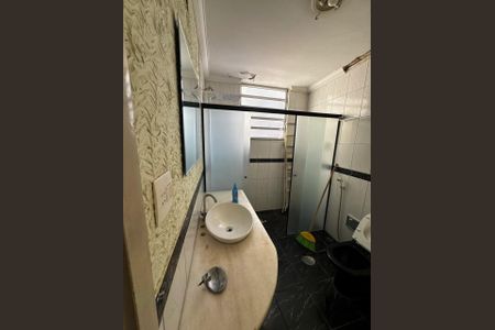 Apartamento à venda com 130m², 3 quartos e sem vaga Apartamento à venda com 130m², 3 quartos e sem vagaBanheiro