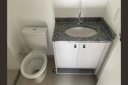 Studio à venda com 29m², 1 quarto e sem vaga Studio à venda com 29m², 1 quarto e sem vagaBanheiro