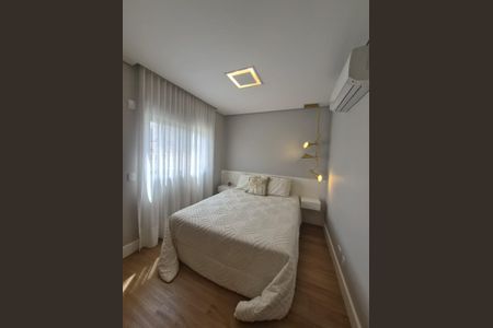 Apartamento à venda com 109m², 3 quartos e 2 vagas Apartamento à venda com 109m², 3 quartos e 2 vagasQuarto