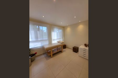 Apartamento à venda com 109m², 3 quartos e 2 vagas Apartamento à venda com 109m², 3 quartos e 2 vagasQuarto
